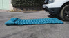 Vidéo qui montre la résistance du matelas gonflable coziya avec une voiture qui passe dessus